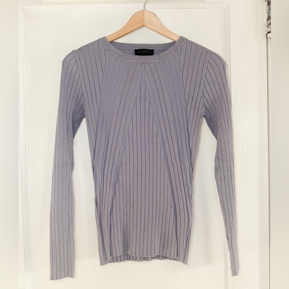 Donna Karan Ribbed Knit Top
